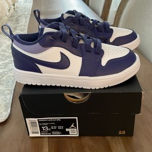 Jordan 1 Low ALT